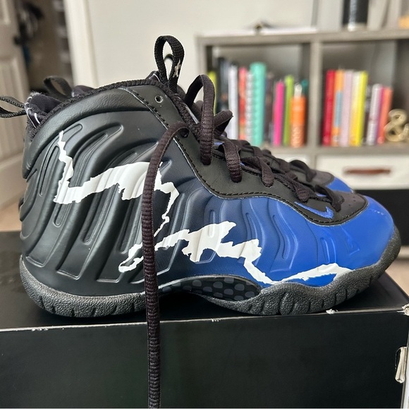 Nike Air Little Posite One | kids 11C (PS) | blk blue wht | Good Condition - Picture 2 of 9